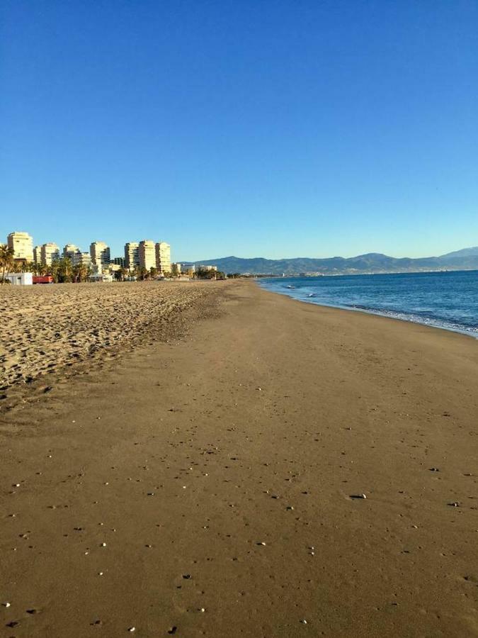 Apto. Lujo Primera Linea Playa Del Bajondillo Торремолінос Екстер'єр фото